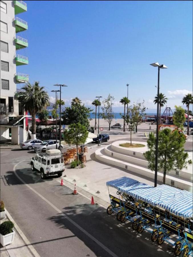 Pearl Seaview Apartment Вльора Екстер'єр фото